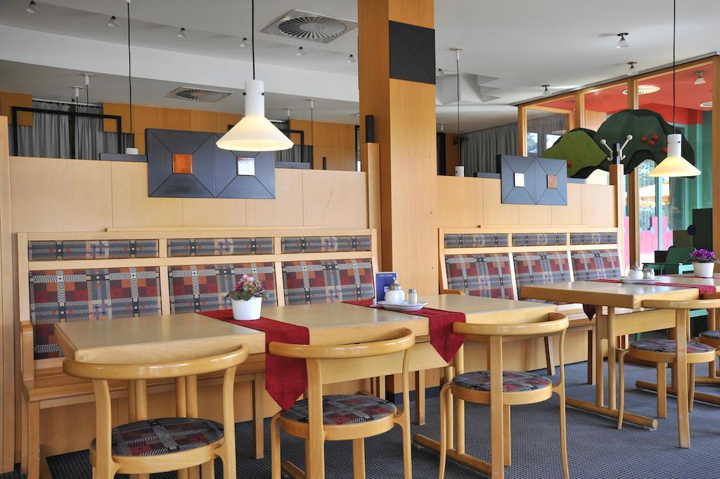 Motel Kirchheim Bad Hersfeld Bagian luar foto